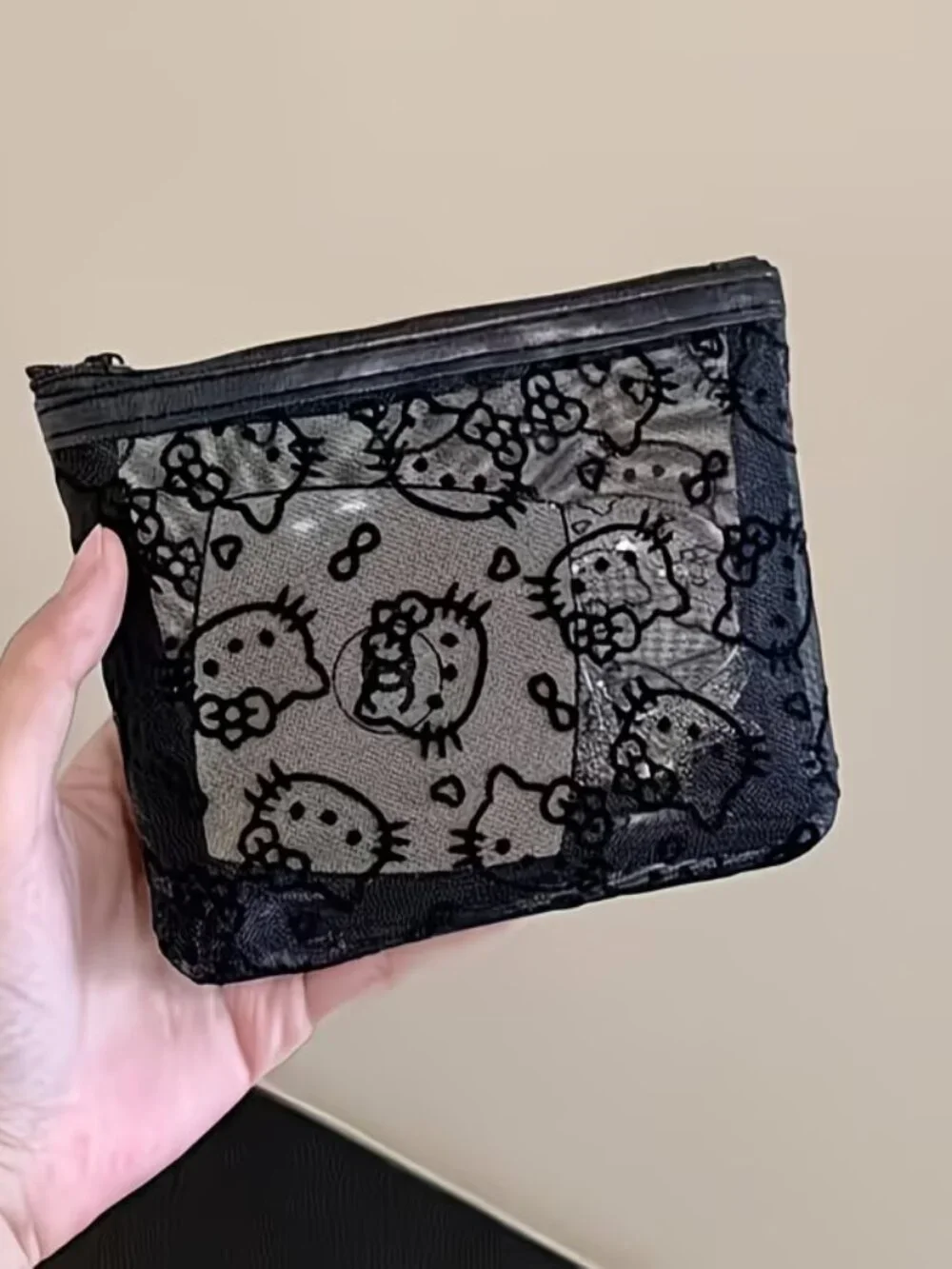 HELLO KITTY Black‎ Mesh Cosmetic Bag (BRAND-NEW & SUPER CUTE!)